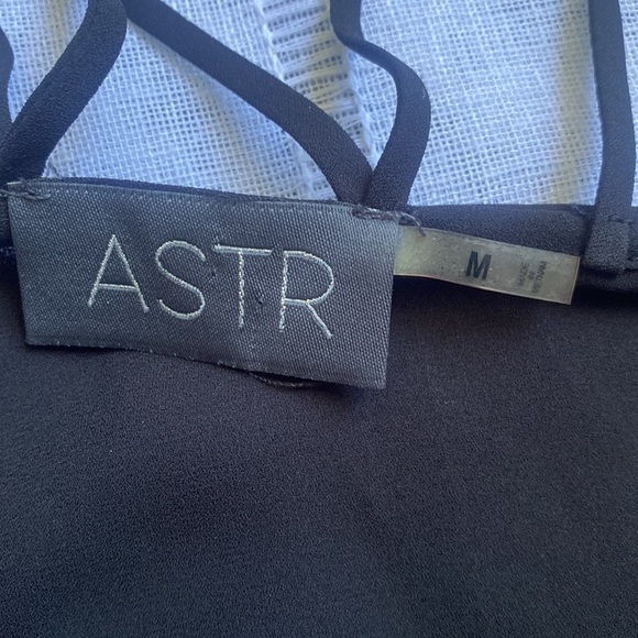 Astr the label black sequin cowl neck tank top. - Picture 6 of 13